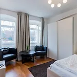 & 4* Berlin